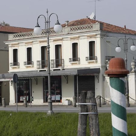 Barchessa Levi Morenos B&B Mira  Exterior photo
