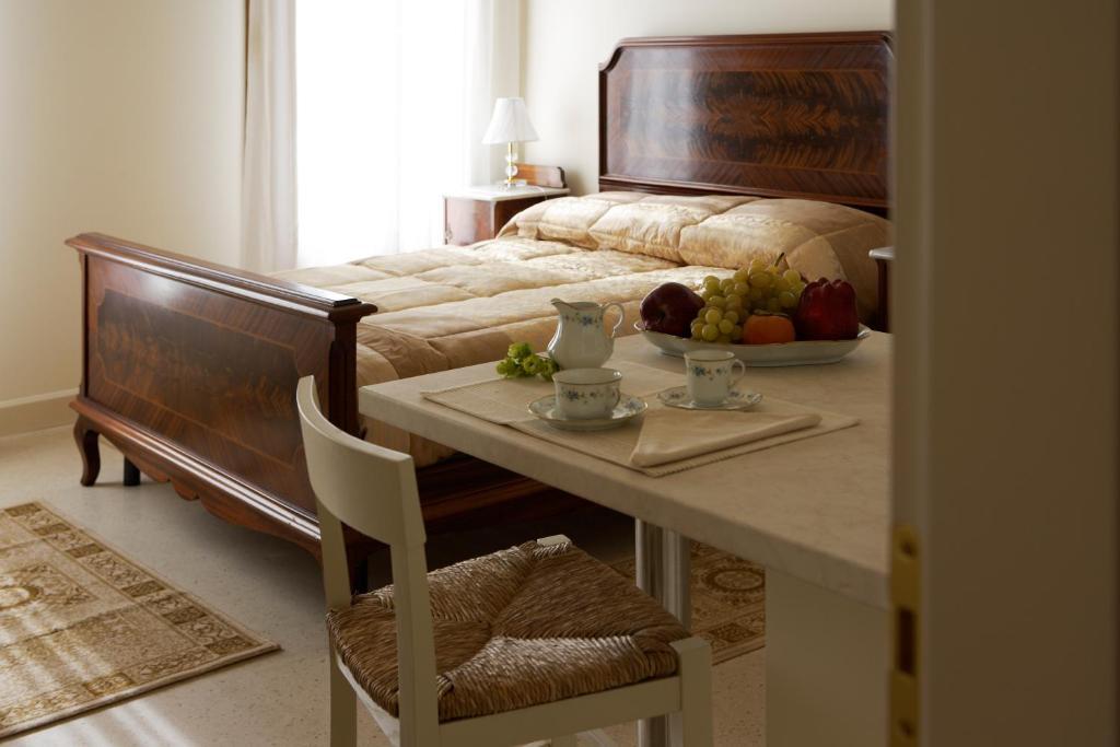 Barchessa Levi Morenos B&B Mira  Room photo