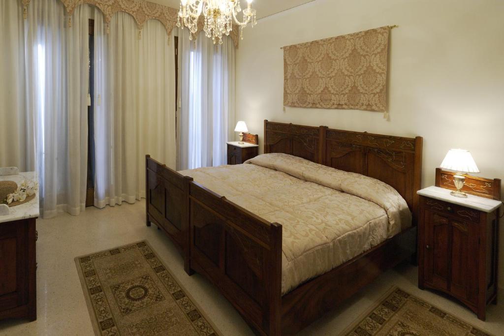 Barchessa Levi Morenos B&B Mira  Room photo